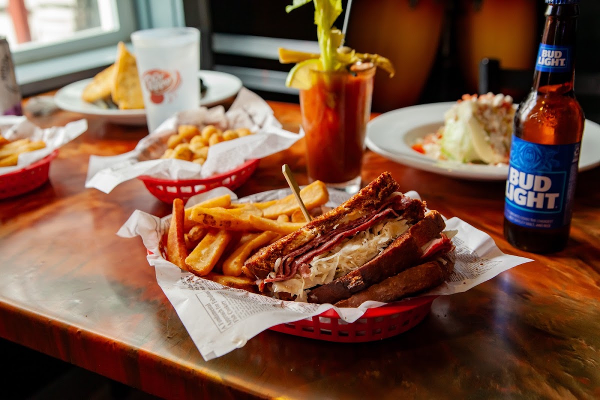 Conway's Pub Eatery-4